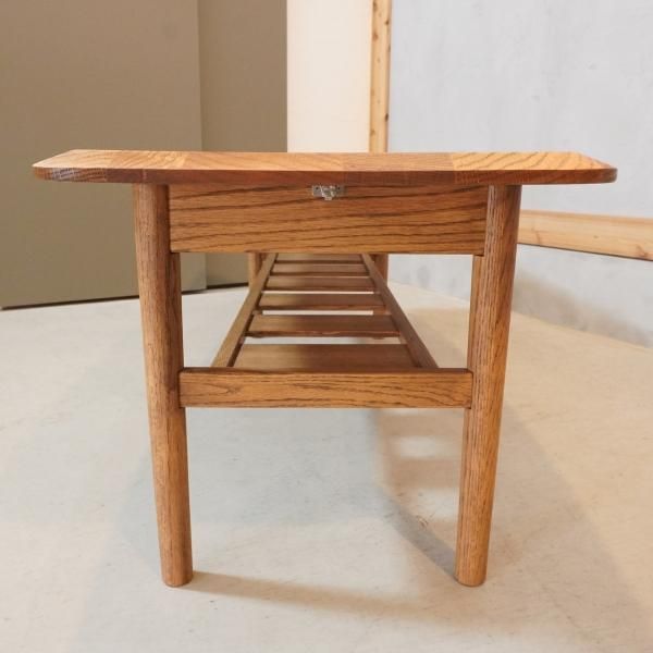 MOMO natural(モモナチュラル)のRIVER GATE LOW TABLE。オーク材 MOMO natural(モモナチュラル)のRIVER GATE LOW TABLE。オーク材