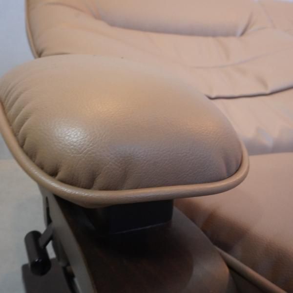 FUJI FURNITURE(冨士ファニチア)の2.5人掛けリクライニング FUJI FURNITURE(冨士ファニチア)の2.5人掛けリクライニング