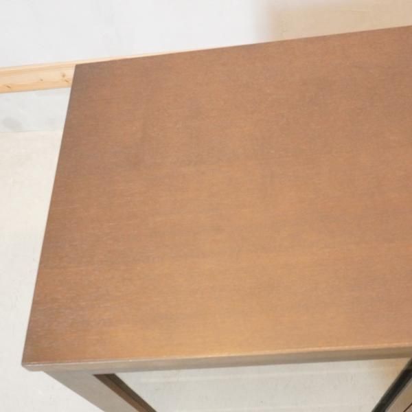 人気の無印良品(MUJI)のタモ材 キャビネット・ガラス扉です 人気の無印良品(MUJI)のタモ材 キャビネット・ガラス扉です