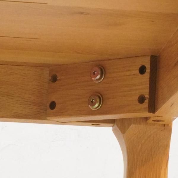 DAIMARU(家具の大丸)よりテイラ オーク無垢材 ダイニング DAIMARU(家具の大丸)よりテイラ オーク無垢材 ダイニング