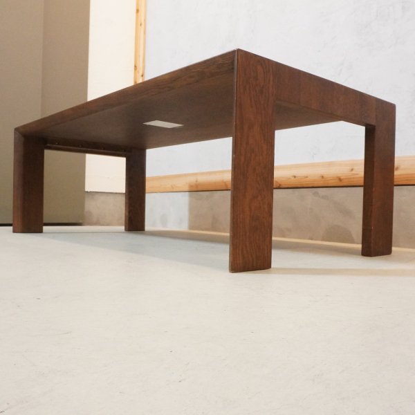 karimoku(カリモク家具)のオーク材を使用したTU4250センターテーブルです。シンプルでスッキリとしたデザインのリビングテーブルは北欧スタイルやカフェスタイルなどにもおススメです！  - kokoelma　-ココエルマ- 