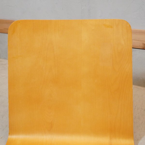 稀少な無印良品(MUJI)のタモ材とバーチ材を使用した曲木 座椅子 2脚 