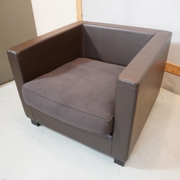 Cassina ixc.(カッシーナ・イクスシー)取扱い、CATHERINE MEMMI Cassina ixc.(カッシーナ・イクスシー)取扱い、CATHERINE MEMMI