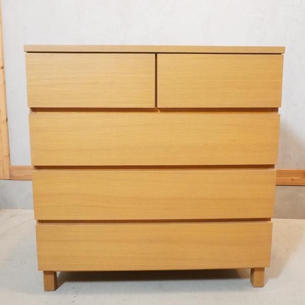人気の無印良品(MUJI)のオーク材を使用したチェスト・4段です