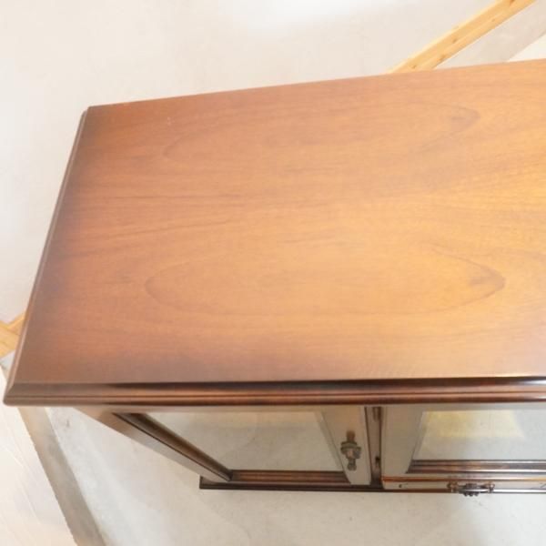 Karimoku(カリモク家具)の人気シリーズCOLONIAL(コロニアル)の Karimoku(カリモク家具)の人気シリーズCOLONIAL(コロニアル)の