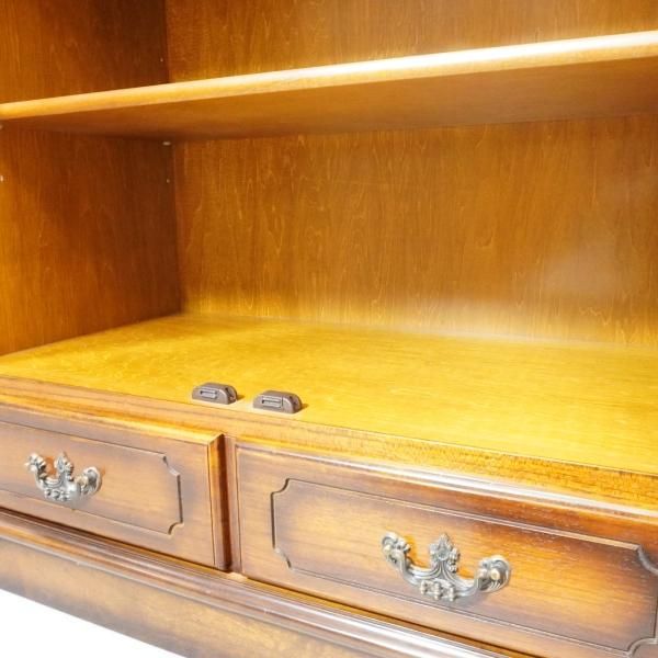 Karimoku(カリモク家具)の人気シリーズCOLONIAL(コロニアル)の Karimoku(カリモク家具)の人気シリーズCOLONIAL(コロニアル)の