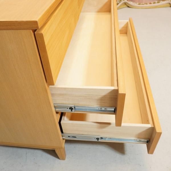 人気の無印良品(MUJI)のタモ材を使用した3段ダブルチェストです 人気の無印良品(MUJI)のタモ材を使用した3段ダブルチェストです
