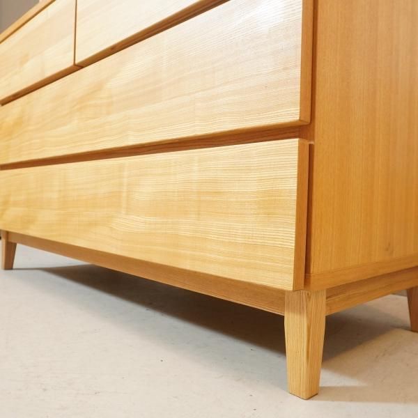 人気の無印良品(MUJI)のタモ材を使用した3段ダブルチェストです 人気の無印良品(MUJI)のタモ材を使用した3段ダブルチェストです