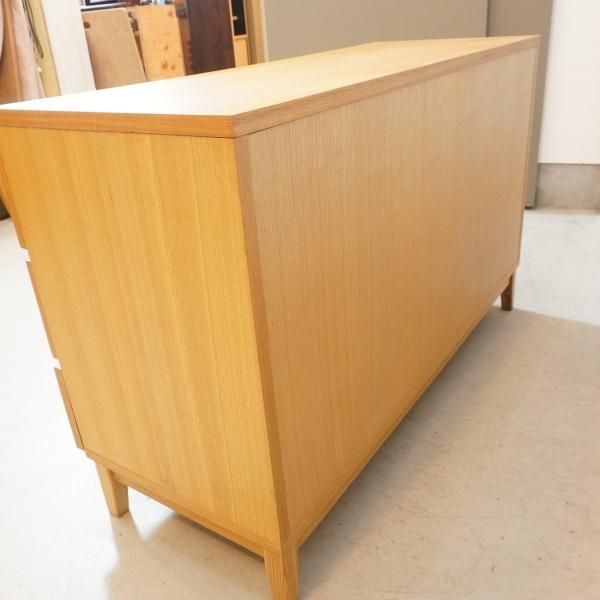 人気の無印良品(MUJI)のタモ材を使用した3段ダブルチェストです 人気の無印良品(MUJI)のタモ材を使用した3段ダブルチェストです