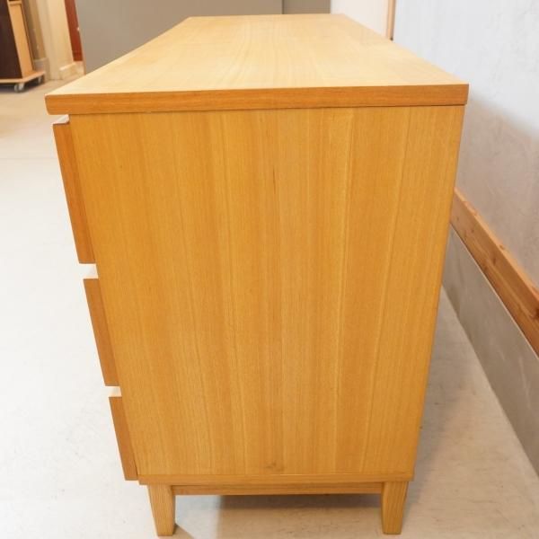 人気の無印良品(MUJI)のタモ材を使用した3段ダブルチェストです 人気の無印良品(MUJI)のタモ材を使用した3段ダブルチェストです