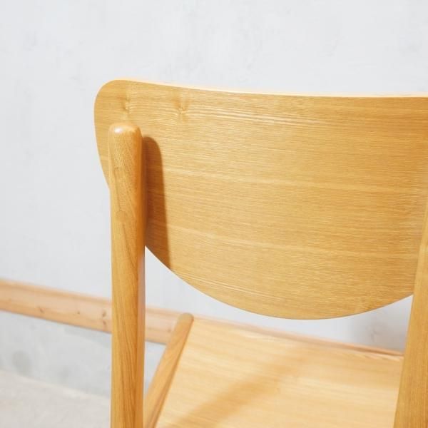 KEYUCA(ケユカ)で取り扱われていた、タモ材を使用したスナフ KEYUCA(ケユカ)で取り扱われていた、タモ材を使用したスナフ