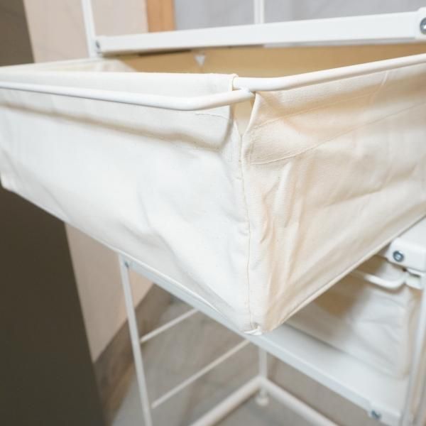 無印良品(MUJI)のワードローブバー付スチールユニットシェルフ 無印良品(MUJI)のワードローブバー付スチールユニットシェルフ
