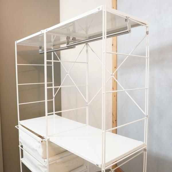無印良品(MUJI)のワードローブバー付スチールユニットシェルフ 無印良品(MUJI)のワードローブバー付スチールユニットシェルフ