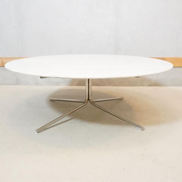 Cassina ixc.(カッシーナ イクスシー)で取り扱われていたJELLY Cassina ixc.(カッシーナ イクスシー)で取り扱われていたJELLY