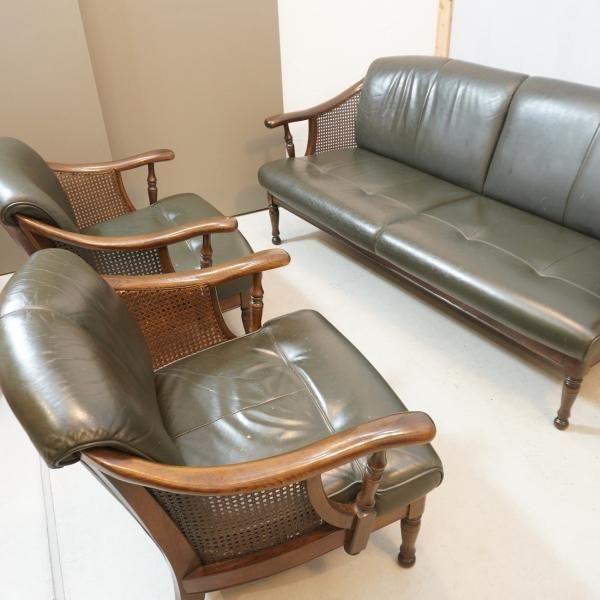 Karimoku(カリモク家具)のコロニアルシリーズの高級ラインGRAND Karimoku(カリモク家具)のコロニアルシリーズの高級ラインGRAND