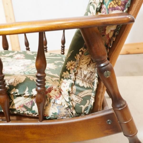 Karimoku(カリモク家具)のCOLONIAL(コロニアル)シリーズ Karimoku(カリモク家具)のCOLONIAL(コロニアル)シリーズ