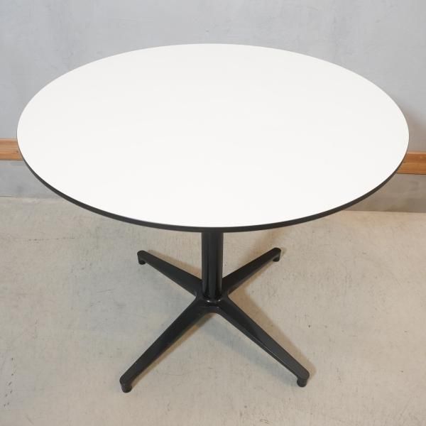 値下げ/Vitra(ヴィトラ)社のBistro table(ビストロテーブル 値下げ/Vitra(ヴィトラ)社のBistro table(ビストロテーブル