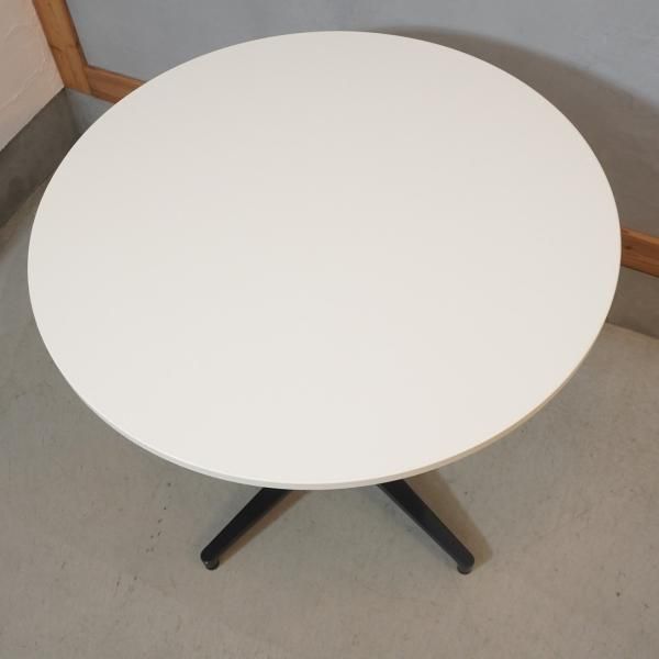 Vitra(ヴィトラ)社のBistro table(ビストロテーブル) ホワイト Vitra(ヴィトラ)社のBistro table(ビストロテーブル) ホワイト