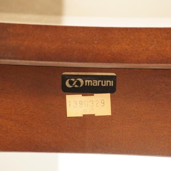 maruni(マルニ)ベルサイユシリーズの猫脚 ガラステーブルです maruni(マルニ)ベルサイユシリーズの猫脚 ガラステーブルです