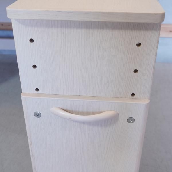 karimoku(カリモク)とBenesse(ベネッセ)のコラボ商品 karimoku(カリモク)とBenesse(ベネッセ)のコラボ商品