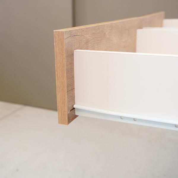 DAIMARU(家具の大丸)のCretty(クレッティ)間仕切りカウンター DAIMARU(家具の大丸)のCretty(クレッティ)間仕切りカウンター