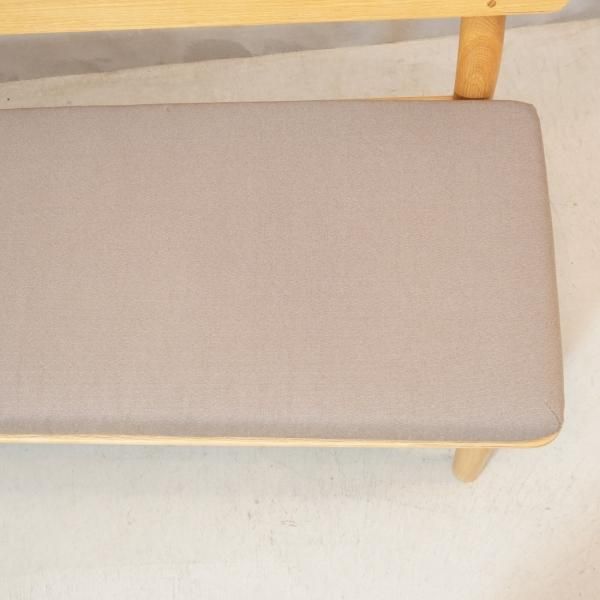 無印良品(MUJI) オーク無垢材 リビングダイニングベンチです 無印良品(MUJI) オーク無垢材 リビングダイニングベンチです
