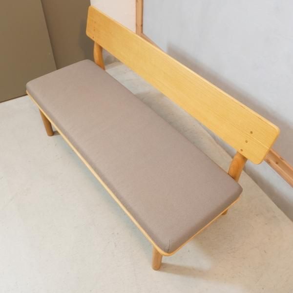無印良品(MUJI) オーク無垢材 リビングダイニングベンチです 無印良品(MUJI) オーク無垢材 リビングダイニングベンチです