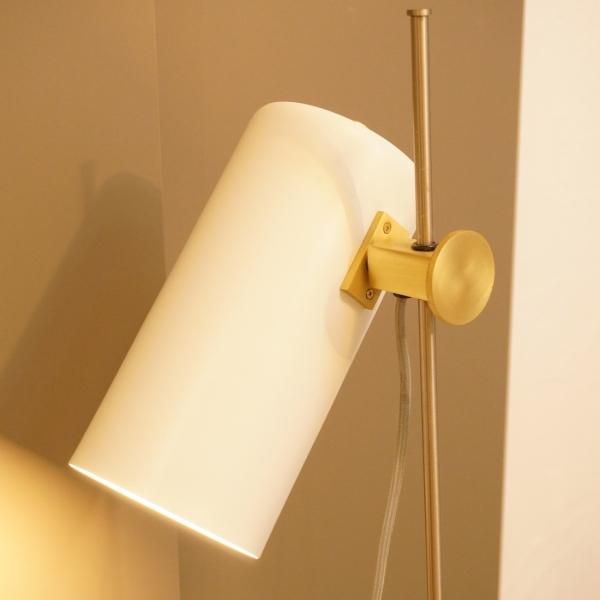 DI CLASSE(ディクラッセ)のBinario floor lamp(ビナーリオ DI CLASSE(ディクラッセ)のBinario floor lamp(ビナーリオ