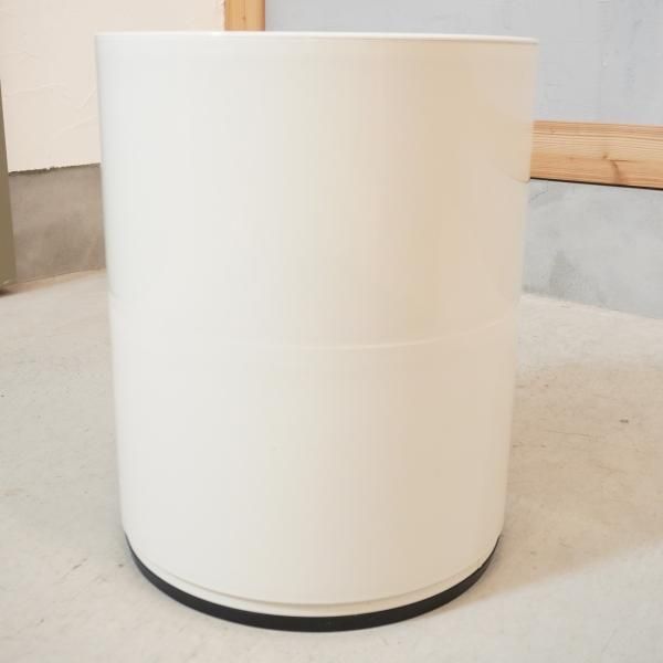 イタリアのメーカーKartell(カルテル)社の人気商品COMPONIBILI イタリアのメーカーKartell(カルテル)社の人気商品COMPONIBILI
