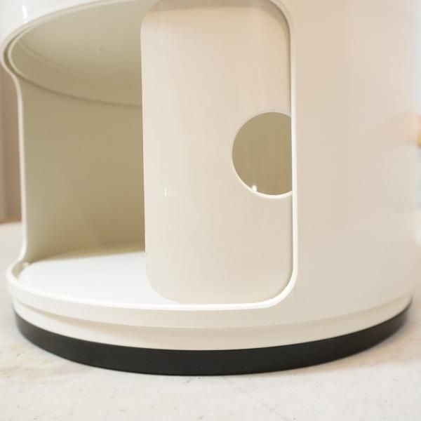 イタリアのメーカーKartell(カルテル)社の人気商品COMPONIBILI イタリアのメーカーKartell(カルテル)社の人気商品COMPONIBILI
