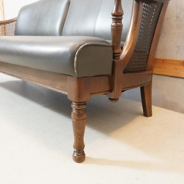 Karimoku(カリモク家具)のコロニアルシリーズの高級ラインGRAND Karimoku(カリモク家具)のコロニアルシリーズの高級ラインGRAND