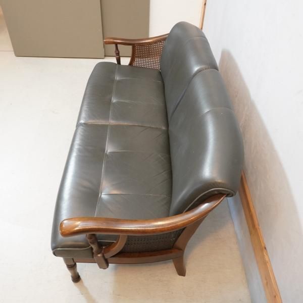 Karimoku(カリモク家具)のコロニアルシリーズの高級ラインGRAND Karimoku(カリモク家具)のコロニアルシリーズの高級ラインGRAND