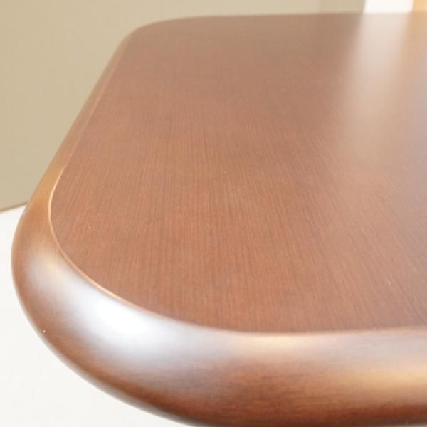 FUJI FURNITURE(冨士ファニチア)よりバーチ材のサイドテーブル