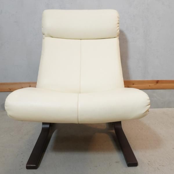 FUJI FURNITURE(冨士ファニチア)の曲木を使用したAgio(アージオ FUJI FURNITURE(冨士ファニチア)の曲木を使用したAgio(アージオ