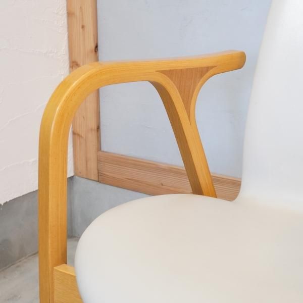 天童木工(TENDO)の坂倉準三建築研究所デザイン Antler アーム 天童木工(TENDO)の坂倉準三建築研究所デザイン Antler アーム