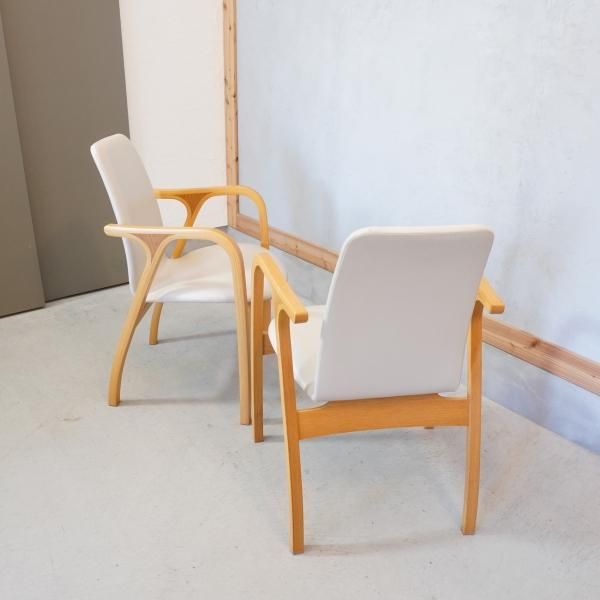 中古美品【天童木工】中座椅子 鑑み 黒 坂倉準三 D&DEPARTMENT 中古美品【天童木工】中座椅子 鑑み 黒 坂倉準三 D&DEPARTMENT