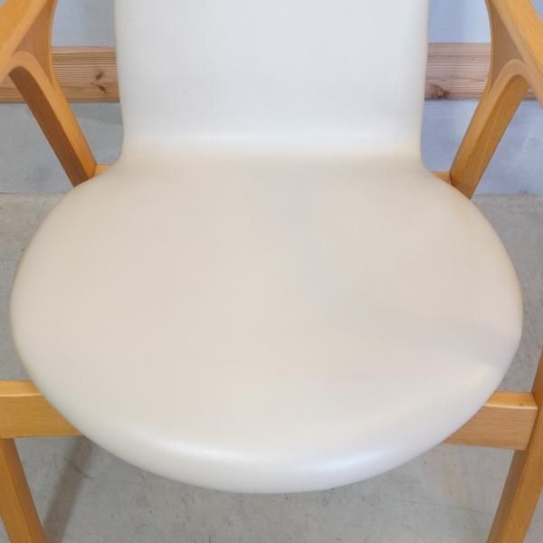 天童木工(TENDO)の坂倉準三建築研究所デザイン Antler アーム 天童木工(TENDO)の坂倉準三建築研究所デザイン Antler アーム