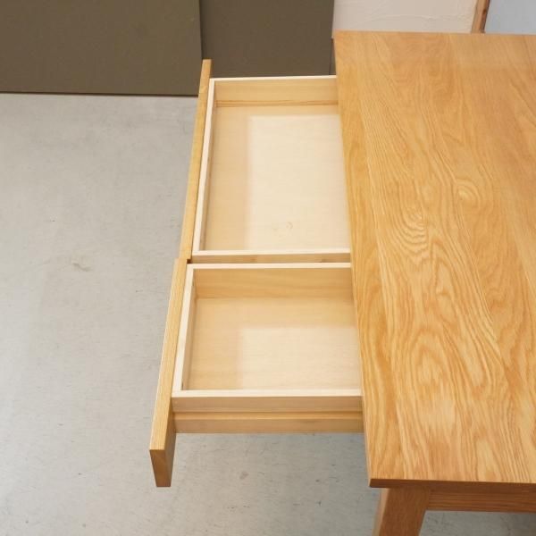 人気のMUJI(無印良品)のオーク材パーソナルデスク/引き出し付き 人気のMUJI(無印良品)のオーク材パーソナルデスク/引き出し付き