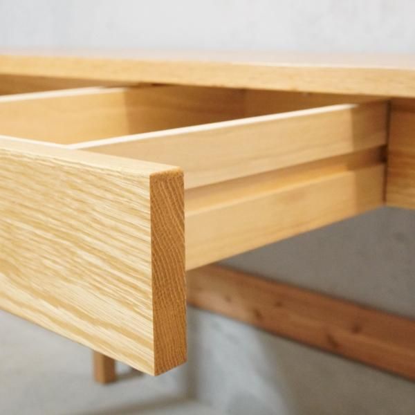 人気のMUJI(無印良品)のオーク材パーソナルデスク/引き出し付き 人気のMUJI(無印良品)のオーク材パーソナルデスク/引き出し付き