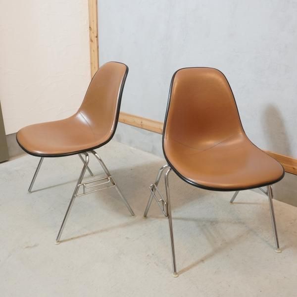 Hermanmiller(ハーマンミラー)社のイームズ スタッキングベース Hermanmiller(ハーマンミラー)社のイームズ スタッキングベース