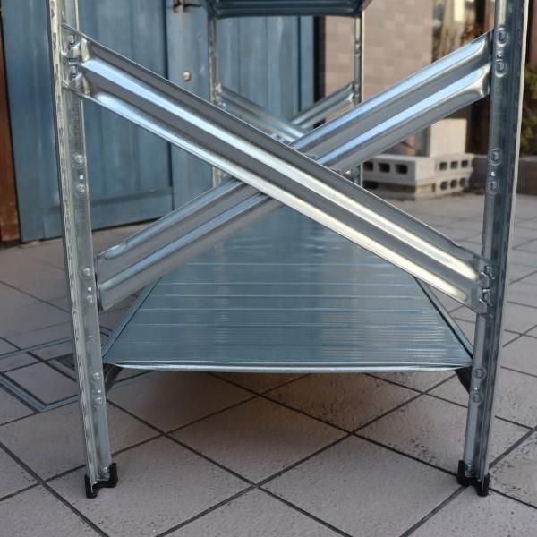 イタリア発祥の業務用シェルフ収納ブランド METALSISTEM(メタル