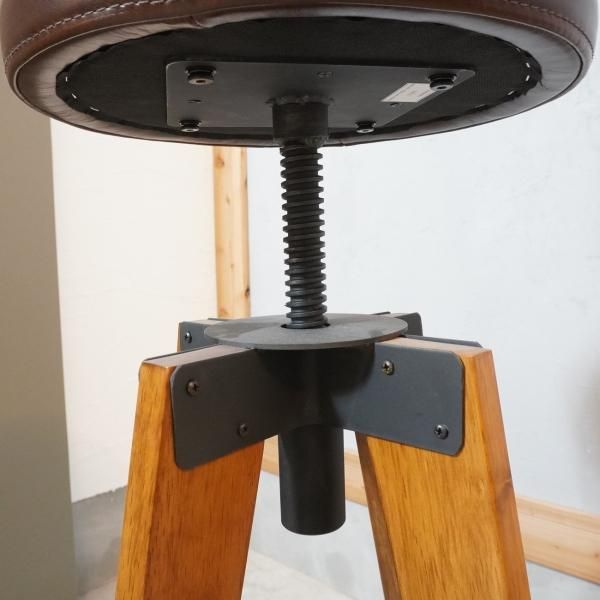ジャーナルスタンダードファニチャーよりCHINON HIGH STOOL ジャーナルスタンダードファニチャーよりCHINON HIGH STOOL