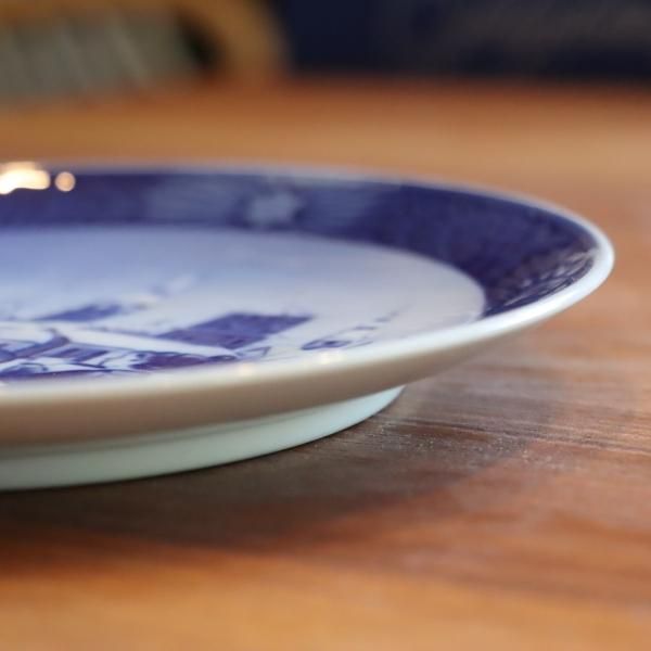 デンマークの陶磁器メーカーRoyal Copenhagen(ロイヤル デンマークの陶磁器メーカーRoyal Copenhagen(ロイヤル