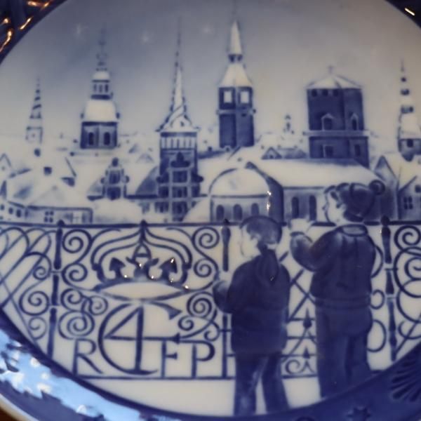デンマークの陶磁器メーカーRoyal Copenhagen(ロイヤル デンマークの陶磁器メーカーRoyal Copenhagen(ロイヤル
