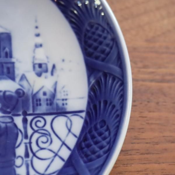 デンマークの陶磁器メーカーRoyal Copenhagen(ロイヤル デンマークの陶磁器メーカーRoyal Copenhagen(ロイヤル