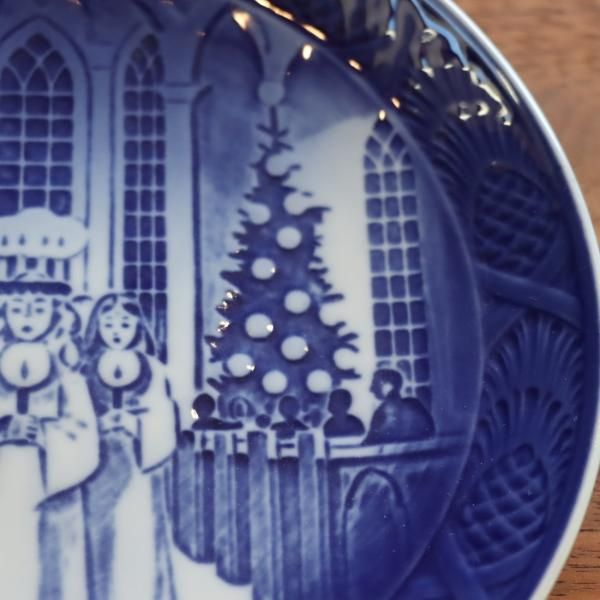 デンマークの陶磁器メーカーRoyal Copenhagen(ロイヤル デンマークの陶磁器メーカーRoyal Copenhagen(ロイヤル