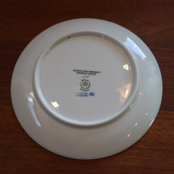 デンマークの陶磁器メーカーRoyal Copenhagen(ロイヤル デンマークの陶磁器メーカーRoyal Copenhagen(ロイヤル