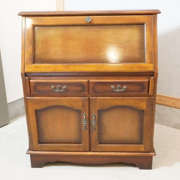 karimoku(カリモク家具)のCOLONIAL(コロニアル)シリーズ karimoku(カリモク家具)のCOLONIAL(コロニアル)シリーズ