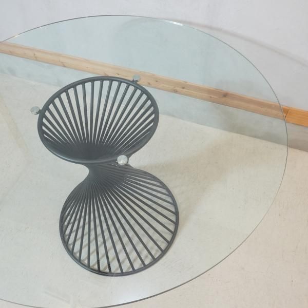 イタリアのCalligaris(カリガリス)社のVORTEX(ボルテックス)円形 イタリアのCalligaris(カリガリス)社のVORTEX(ボルテックス)円形