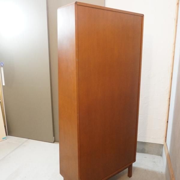IDEE(イデー)のANTON(アントン) ブックシェルフです。モダン IDEE(イデー)のANTON(アントン) ブックシェルフです。モダン